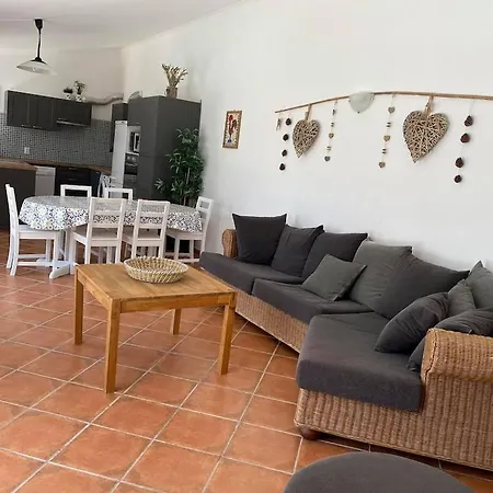 Tatil Evi Quinta Do Caracol *